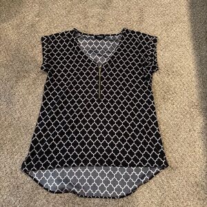 Express Black and White Patterned Blouse